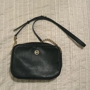 Michael Kors crossbody purse